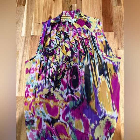 Chic Multicolor Ruffle Blouse - Picture 3 of 4